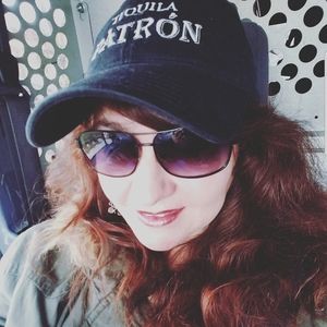 Meet your Posher, Andrea